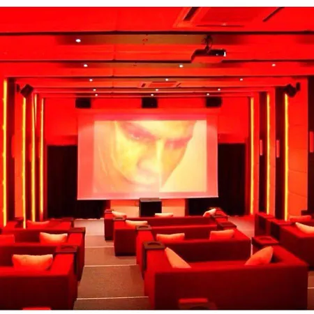Aparthotel In Goldcity In The Main Building With Amazing View Kargicak Mahmutlar With Private